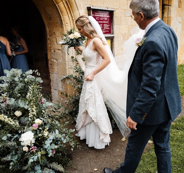 Testimonials 1 Saranne Moule wedding 5