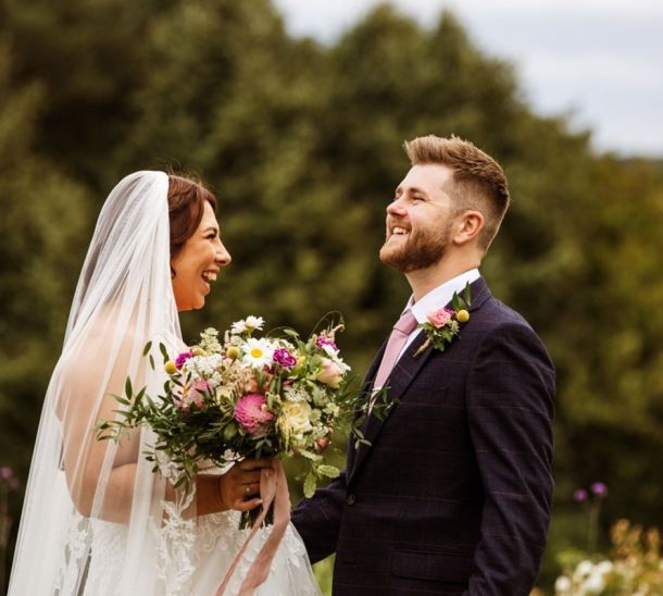 My top picks for March and April Weddings 7 5 Secret Tricks to Stretch Your Wedding Flower Budget 5522e2b5